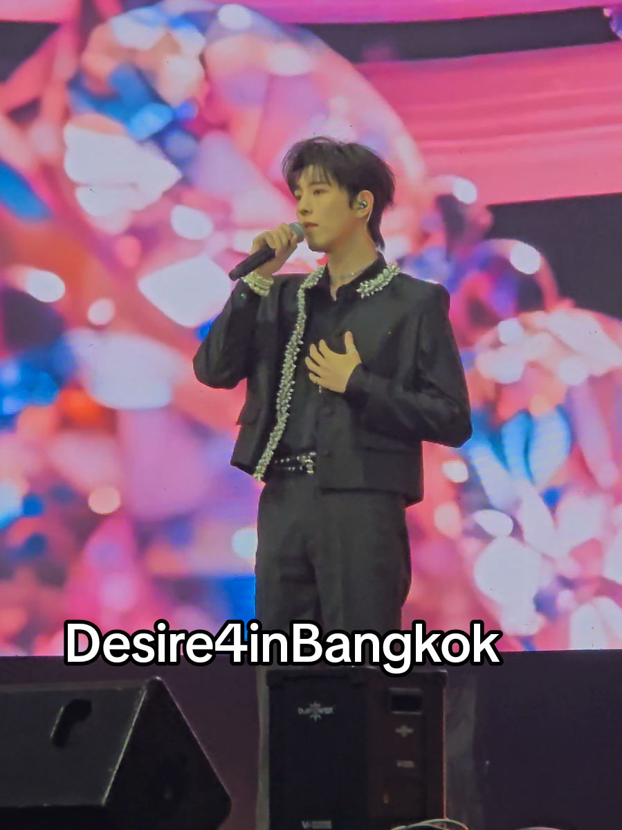 แงง ลูกหล่อมากกกก 🦋🐯 #Desire4inBangkok #หวงซิง #ชิวติ่งเจี๋ย #Huangxing #Qiudingjie 