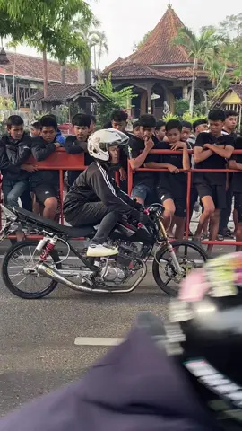 info vidio cah menowo enek😭