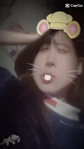 Cẩm Tú:dễ thương,cute,xinh gái,hay cọc,ngoại hình cân đối Fb:Cẩm Tú@CamTu  #7a3 #xhtiktok #xh #xhuong #thcstaman 