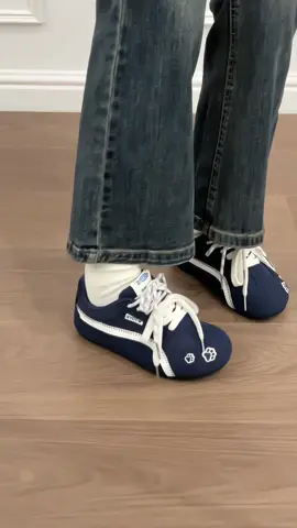 Giày thể thao nữ dễ thương xanh #giaynu #giaythethao #giaynuhottrend #giaynuxinh #giaysneaker 