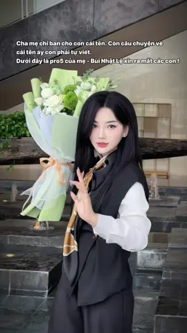 Cha mẹ chỉ cho con cái tên. Còn câu chuyện về cái tên ấy do con tự viết. Biết ơn Tổ tiên cha mẹ đã đưa con đến với cuộc đời này, trao cho con phần Phúc Đức quý báu. Giờ đây con sẽ dùng chúng làm Kim Chỉ Nam soi đường dẫn lối cho các con của con.  #hailetalks #xh #viral #nhansinh #hailebds 