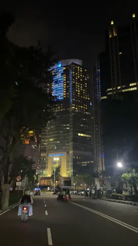 Jakarta at night  #jakarta #citylights #placetogojkt #fyp #visitplaceidn 