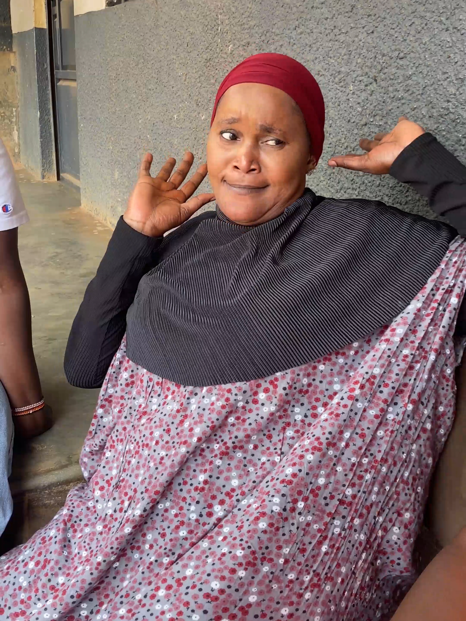 Mukazi Ki Atakikolangako😂🤣 @little.diamonds.j 👈👈👈👈 . . #ugandancomedy #ugandatiktok #kachapizocomedy #foryoupage #LittleDiamondsJuniorSchoolNansana