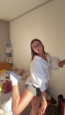 #outfit #pinterestoutfit #schoolgirl #balletflats 