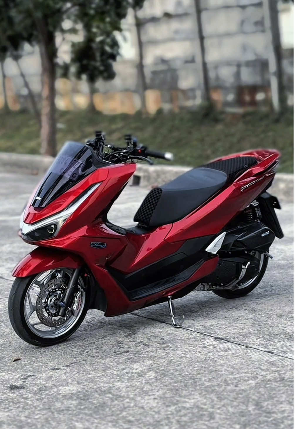 Kok jadi lebih nyetel ke velg standar ya 😅 #fyp #pcx #pcx160 #pcxmodifikasi #pcx2025 