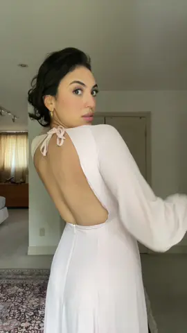 This song was the theme of yesterday 🤍🥹 #fyp #longdress #backlessdress #backless #ootn @tomfordbeauty @pradabeauty @Valentino @Atolea | Waterproof Jewelry 