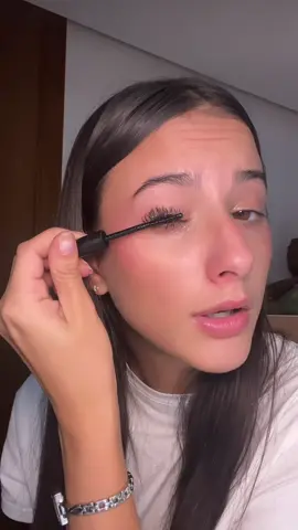 Acquista con il 15% di sconto per un periodo limitato nell’angolo in basso a sinistra del video @amzgirllash.eu 🩵@amzgirlofficial #DIYLashClusters #amzgirllashes #lashremoverrecommendation #lashremover #adv 