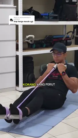 Replying to @rozanamohdyet 1205 | Balik kerja tu mesti penat kan. Takpe aku faham, dulu aku pun selalu terbongkang lepas habis kerja. Tapi korang tahan kejap. Buat senaman ni 10 minit je. Mesti badan korang jadi refresh tau. Minggu pertama tu rasa lenguh-lenguh sikitz tapi masuk minggu kedua, badan jadi sedap tau. Bergerak tu rasa ringan je. #resistanceband #resistanceworkout #resistancetraining #resistantband #resistantbands 