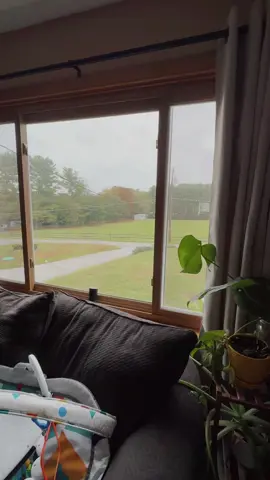 Rainy Sunday morning snugs 🫶🥰#naptrapped #rain #MomsofTikTok 