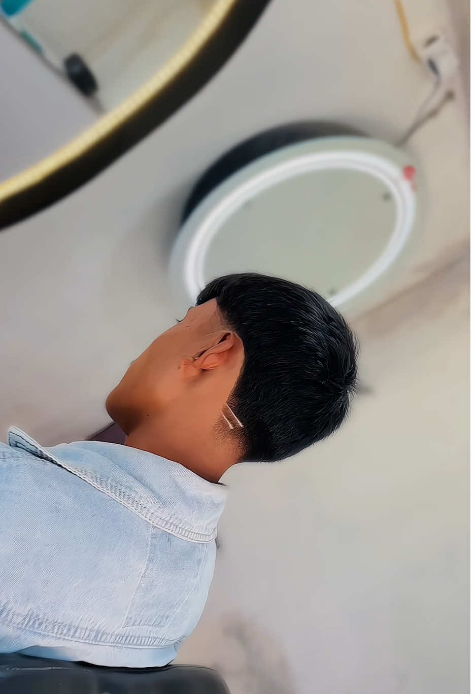 Low taper fade ✅ #couplesalon #fulbaridilubazar #viral #nepal #barbertiktok 