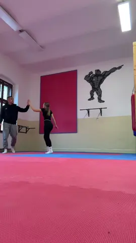 Takto u nás makajú Baby 🔥 #capoeira #baby #zeny #nedela #sila @keira 