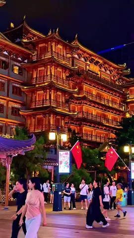 welcome to Guangzhou,China🇨🇳，We provide comprehensive travel services, covering transportation, accommodation, guided tours, dining, and ticket bookings—You just focus on the joy of travel,Leave the rest to us.#China #guangzhou #trip #travel #chinatravel 