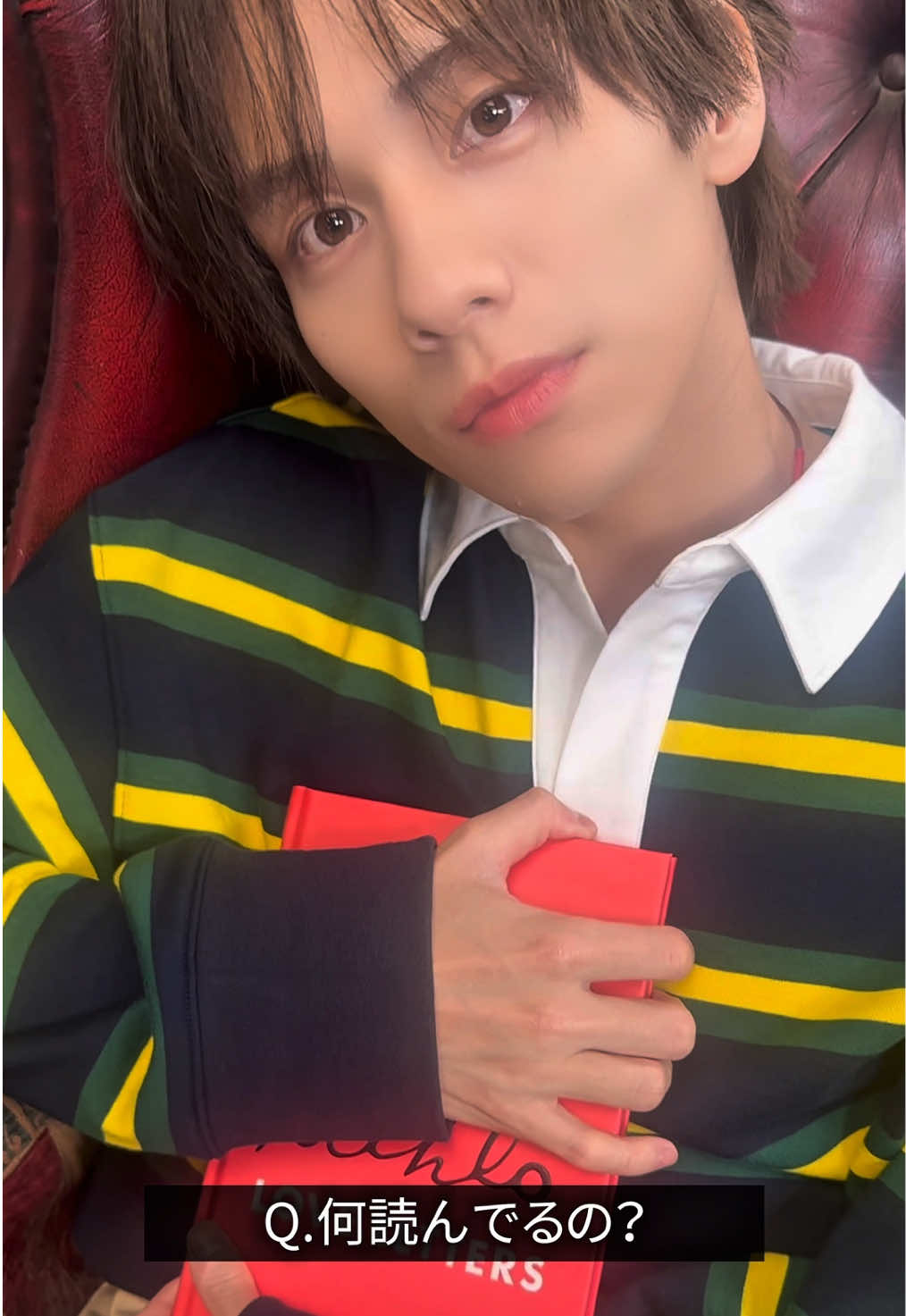 山下幸輝1st写真集days  4日目💜ロンドンで撮影中の山下さん、アンニュイな雰囲気と声がメロすぎ……… 写真集発売を記念したお渡し会が11/14にあるから山下さんに会いたい人は絶対来て 🥺 ⚠️応募(当選者は抽選)は10/13(日)23:59まで⚠️#山下幸輝1#山下幸輝1st写真集days #山下幸輝1st写真集 #vivi 