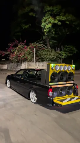 #fixacarita #foyoupage #somautomotivo_no12 #funkantigo #hiluxrebaixada 