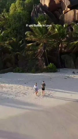 comfort zone - Busy Signal  (Acoustic version) #riddim #kenya #jamaica #riddimcloud 