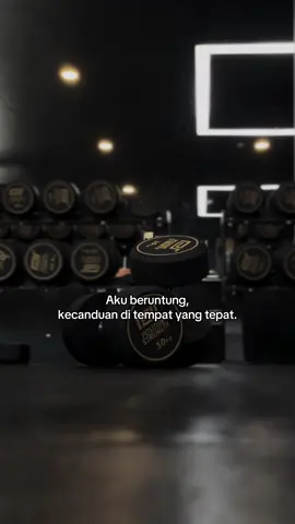 jika anak muda sekarang trend nya m*bok aku lebih ke gym saja its better right? #gym #gymrat #fyp #pwoterlarang #positifvibes 