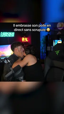 Il n’a même pas hésité 🤣 #pourtoi #live #sus @larzizematteo 🍖 @Theo 