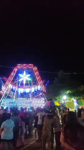 ထောက်ကြန့်ပွဲစျေး မုန့်သွားဝယ်ရင်း ကြုံလို့ #ရောင်စုံသောမီးများကြား💙🤍💙🤍  #htaukkyant  #ပွဲစျေးတန်းလမ်းလျှောက်😜😜😜  #foryou 