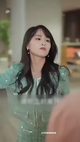 Tiểu tam hống hách cậy thế  ứ c  hi ế p đồng nghiệp nhưng tất cả đều đã bị tổng tài chứng kiến