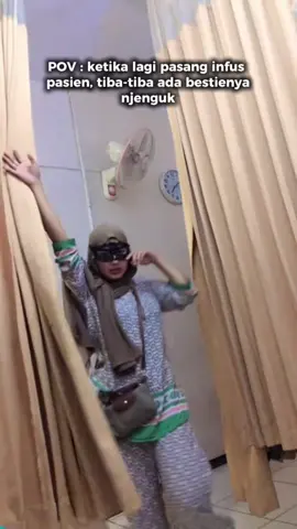 Ngga ke banyangkan tiba-tiba banget muncul kak 😭🙏🏻 Izin stitch @/fitriyanti03i #pasien #perawat #infus #rumahsakit #anakkesehatan #nakes #nurse #nakesindonesia #pov #perawatindonesia 