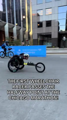 Chicago Marathon. So impressed! 