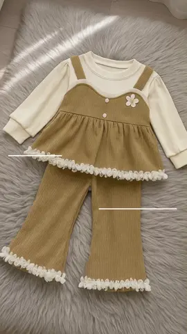 ANGENIUS Setelan Anak Perempuan Lengan Panjang Dengan Bahan Katun Baby Corduroy Variasi Kancing Style Anak Kekinian Outift Korean Look Untuk Anak Umur 8 Bulan - 6.5 Tahun #setelananak #outfitkekinian #koreanstyle #styleanakkekinian #fyppppppppppppppppppppppp 
