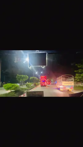 အလွမ်းဆိုတာ ❤️ #မန္တလာမင်းအဆင့်မြင့်ခရီးသည်ပို့ဆောင်ရေး #ခရီးသွားဝင်ဆောင်မူ့လုပ်ငန်း #ညမင်းသားလေးတွေပါဗျာ #ဘဝတူညီကိုများဘေးကင်းပါစေ 