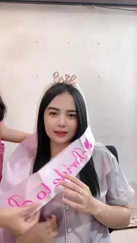 Thank you  girls for the bridal shower🩷👰🏻‍♀️ #bridalshower @siskanr_ @°`🦢🤍☁️` @🦋  