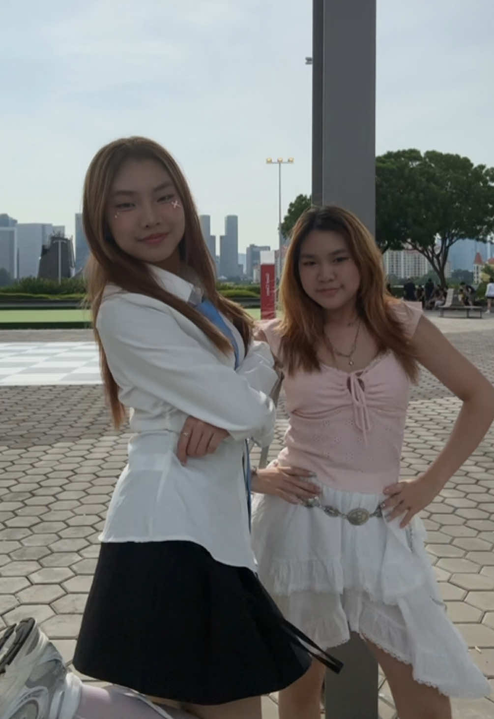 outfit check for #twice_thisisfor_singapore w/ @🍀 😝 #twice #twiceinsg #thisisfor #OOTD 