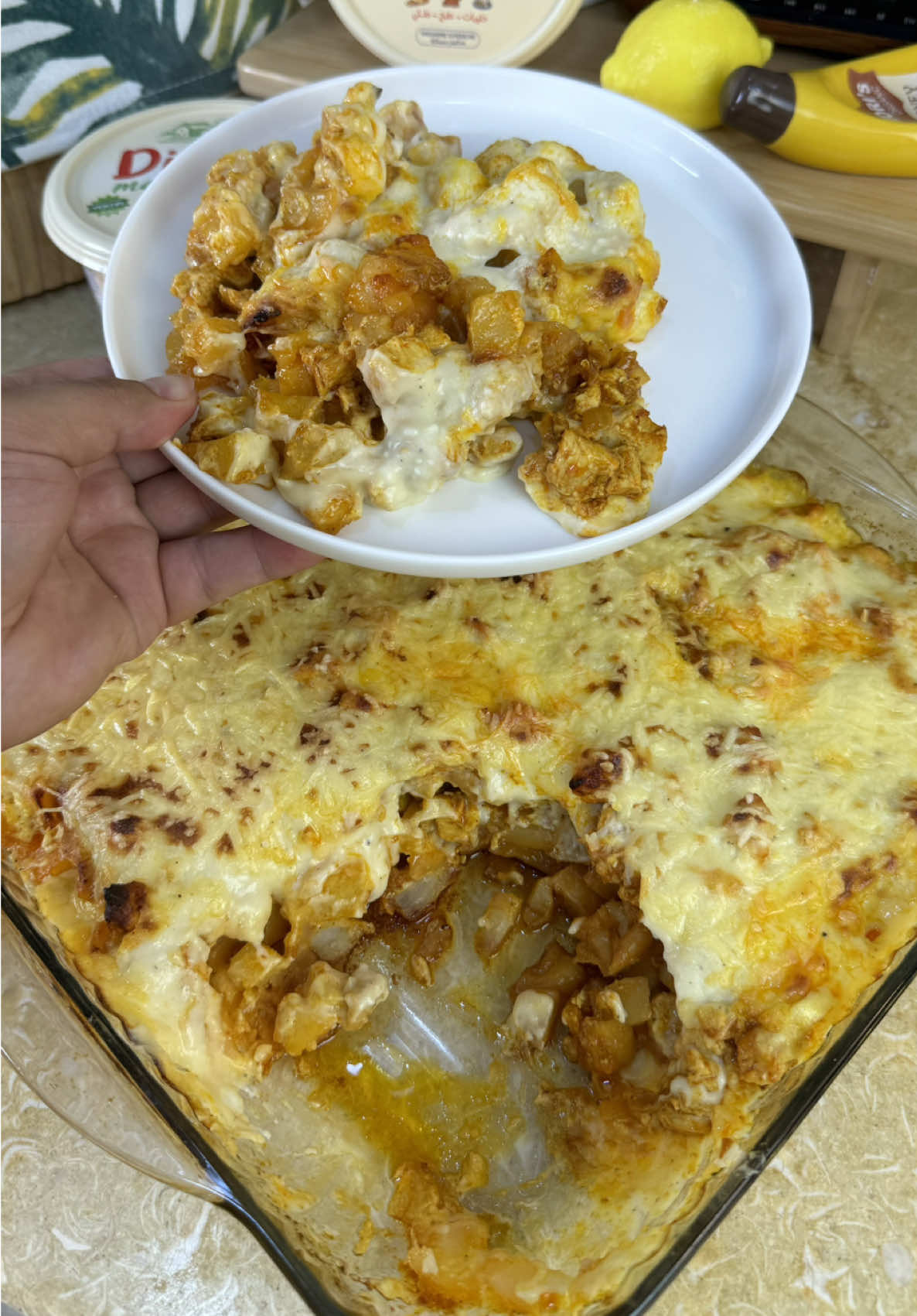غرتان🇩🇿بطاطا والدجاج مع صلصة البيشاميل سهل وبنين😋 #غرتان#بطاطا#دجاج#صلصة_البيشاميل#وصفات_شاف_صلاح_الباتني⁩