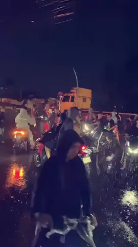 kamu di mana bg?#keren #indonesia🇮🇩 #fyppppppppppppppppppppppp #salvadorsurabayans🇲🇽 #fypluarnegeri 