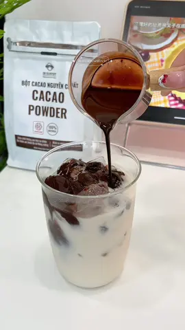 Từ lúc uống cacao nguyên chất mỗi sáng là người tỉnh táo hơn, da cũng sáng mịn hơn hẵn á #unboxwithvie #cacaonguyenchat #botcacao #dkharvest #suckhoe 