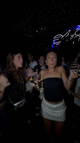 Vous avez encore fait fort ce week-end! Merci  d’avoir été si nombreux !  On se retrouve dès jeudi pour la STUDENT PARTY !  #lille #fpy #for #in #show 