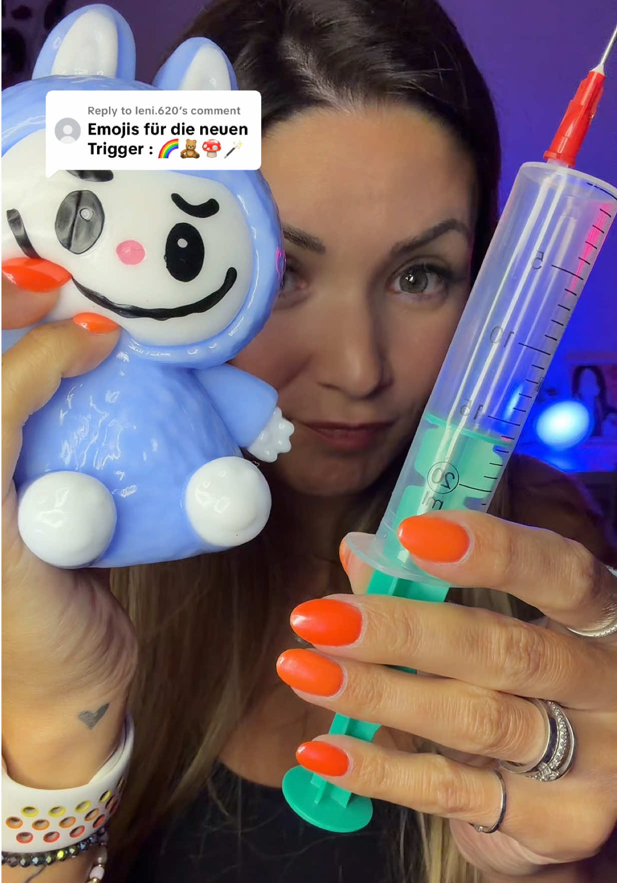 Replying to @leni.620 #asmr #emojichallenge #asmrvideo #asmrsounds #asmrmissmi 