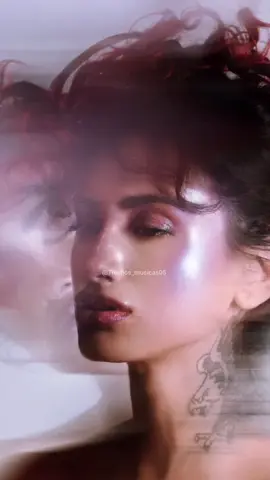 Furta-cor 🎶 #tipografia #videolegendado #furtacor #daylimns 