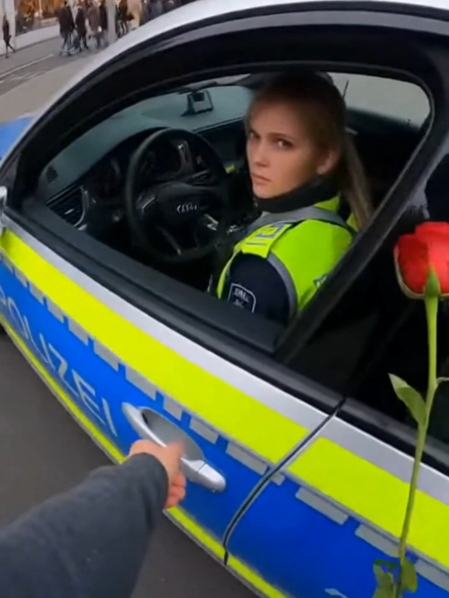 🥀💀 #lustig #deutsch #prank #polizei #fyp 