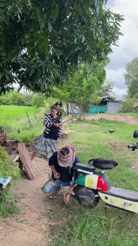 ระวังมันแตกน่ะ #คลิปตลกฮาๆ #คลายเครียด #funny #viraltiktok 