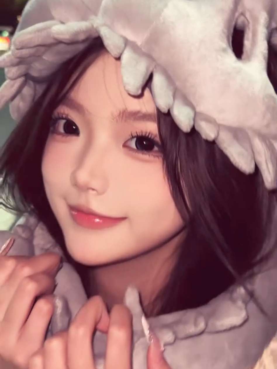 #小千禧 面具之下是…