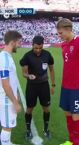 Israel 🇮🇱 Vs Norway 🇳🇴  #explore #explorepage #soraai #palestine #joke  il y a 13 heures 7,505 •• • Répondre à Wahid Rayas...