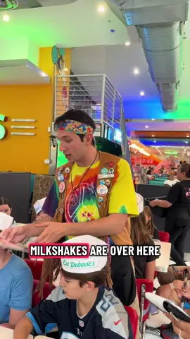 Welcome to Ed’s literacy program. Burgers taste better when you can sound them out. . . . . #eddebevics #eatateds #chicago #diner #retro                         