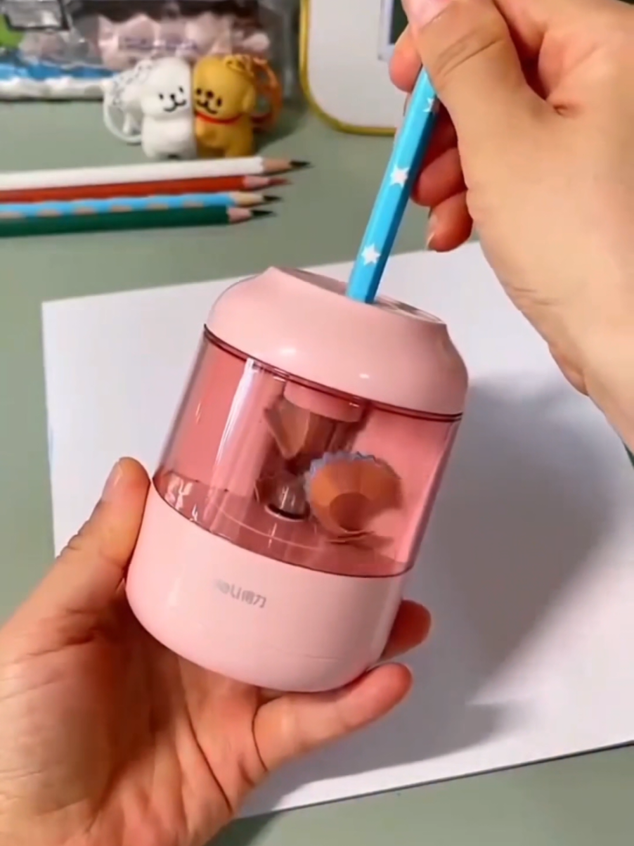 Apontador de Lápis Elétrico Automático | De Mesa | De 6 a 8mm | Para Estudantes e Escritórios 🛍️ Compre com desconto aqui: https://s.shopee.com.br/7pkZSa75iJ 📲 Veja mais ofertas no meu perfil da Shopee: https://br.shp.ee/ul6uf9g?smtt=0.0.9 ✨ Novos achadinhos todos os dias! 👉 Siga e ative as notificações para não perder as próximas promoções. #apontadordelapis #materialescolar #escritorio #shopee #achadinhos 