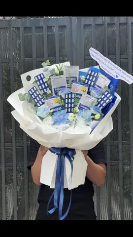 Hqua xanh lá nay xanh dương nha, dạo này ai cũng tiền đình dạ #rosalindflowers #xuhuong #bohoathuoctay #viral 