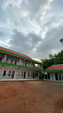 Suasana Sore Hari DI MD. FATTAHUL ULUM 💚 #fyp #pondokpesantren #sekolah #arabicsong #bismillahfypシ #masukberanda #au #xybca 