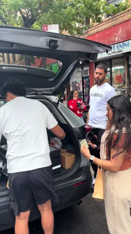 Si tenemos arroz chino venezolanos en nyc Los fines de semana estoy en Jackson heights. Escríbeme para ordenar