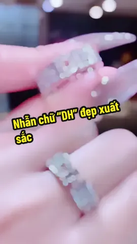 Nhẫn chữ đính xoàn thiên nhiên đẹp xuất sắc #trungdiamond #thanhtrungdiamond #thanhtrunglongngoc #trangsuckimcuong #nhanchu 