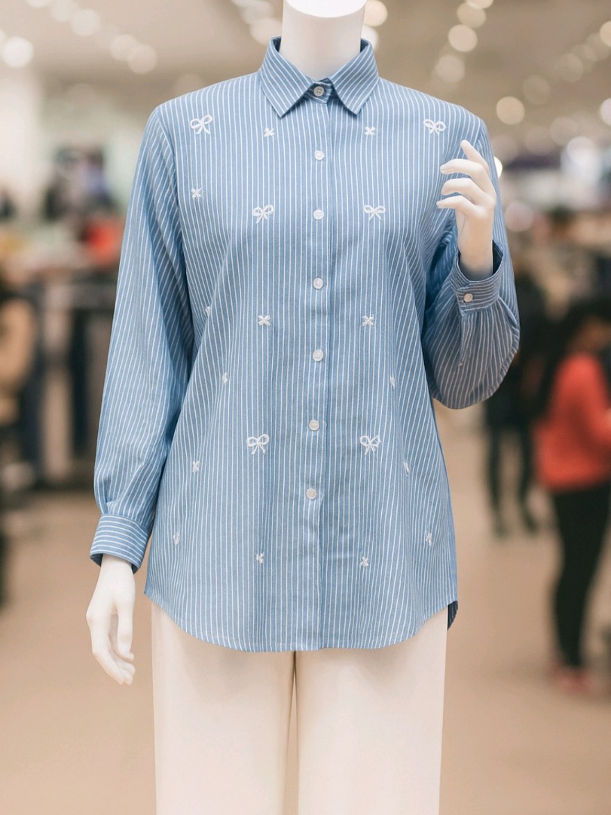 Blouse Leika Motif Salur Bordir #blouse #blousesalur #rekomendasioutfit #cuanbarengbrand #outfit 
