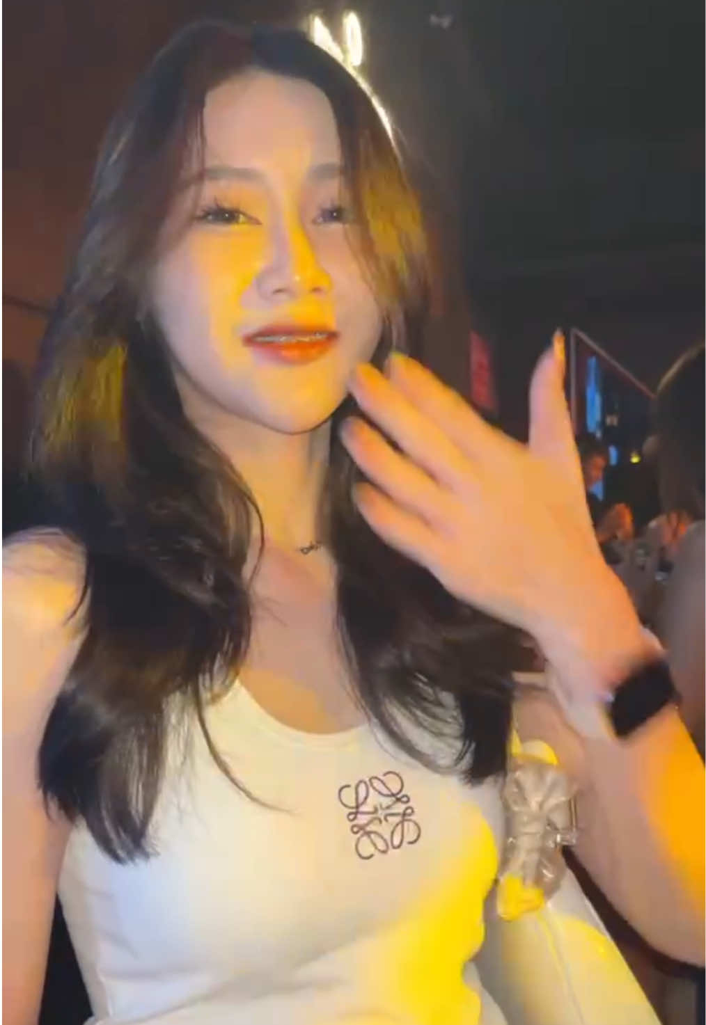 อย่าพึ่งรีบตัดสินคน ถ้าคุณยังเห็นเค้าแค่ด้านเดียว 😎