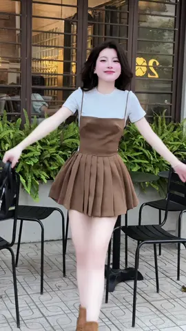 Luôn có 1 người đứng từ xa để dõi theo 🥲🥲🥲#vairalvideo 