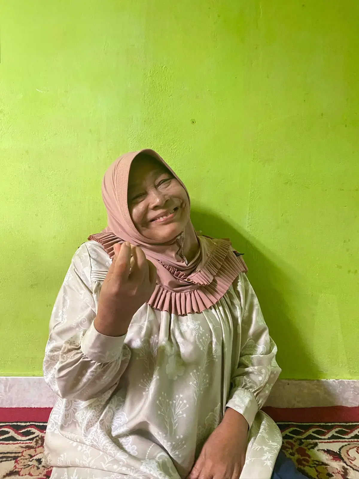 al fatihah ibu ku yang comel dan paling cerewet🥀 semoga kami selalu tegar dan tabah saat lagi rindu ibu🥹