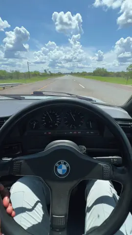 Road trip with the gush. Let’s see if it can handle long distances.. #325i #roadtrip #foryoupage #gusheshe325 #pov 